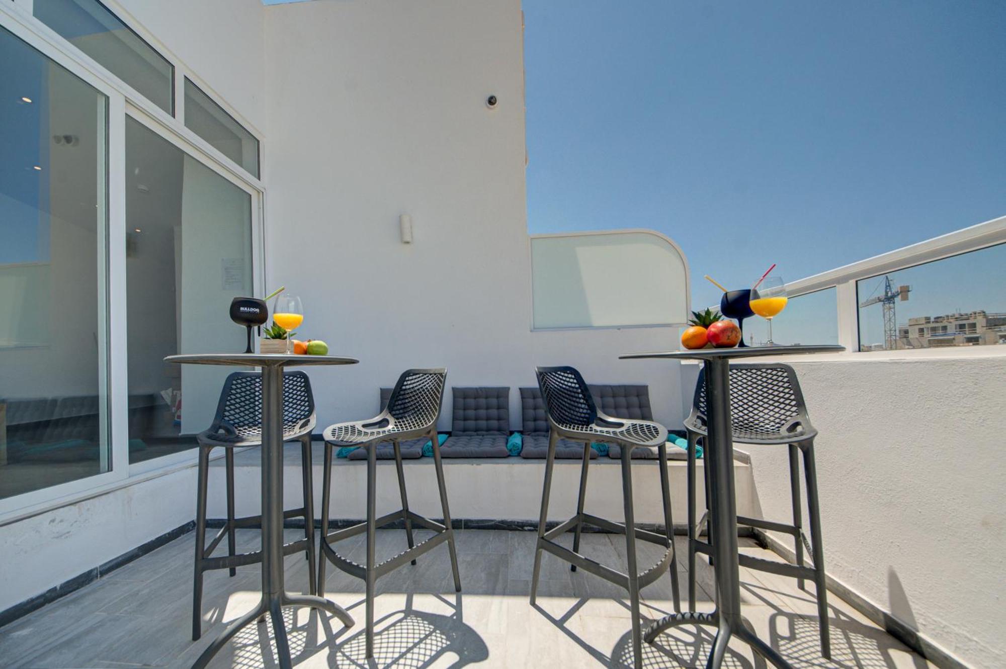 Marina Suites & Apartments - Self Catering - By Tritoni Hotels Gzira Exteriör bild